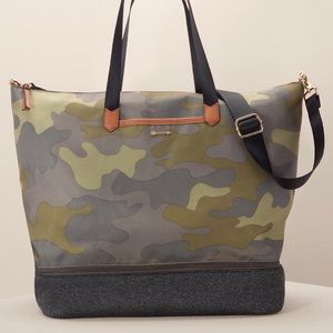 Stella and Dot Crush It Camo Bag